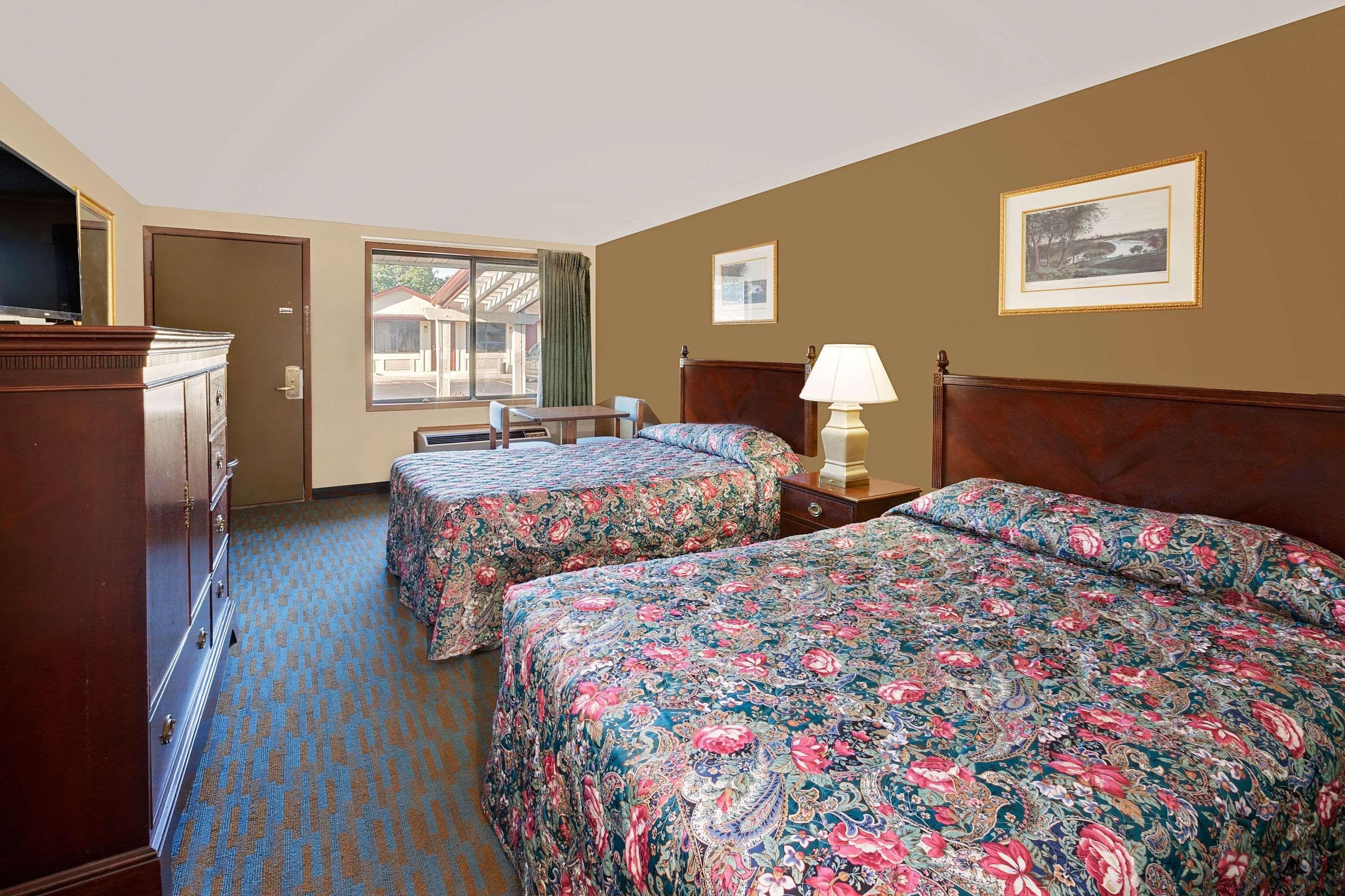 Knights Inn Bridgeport Frankenmuth Exterior foto