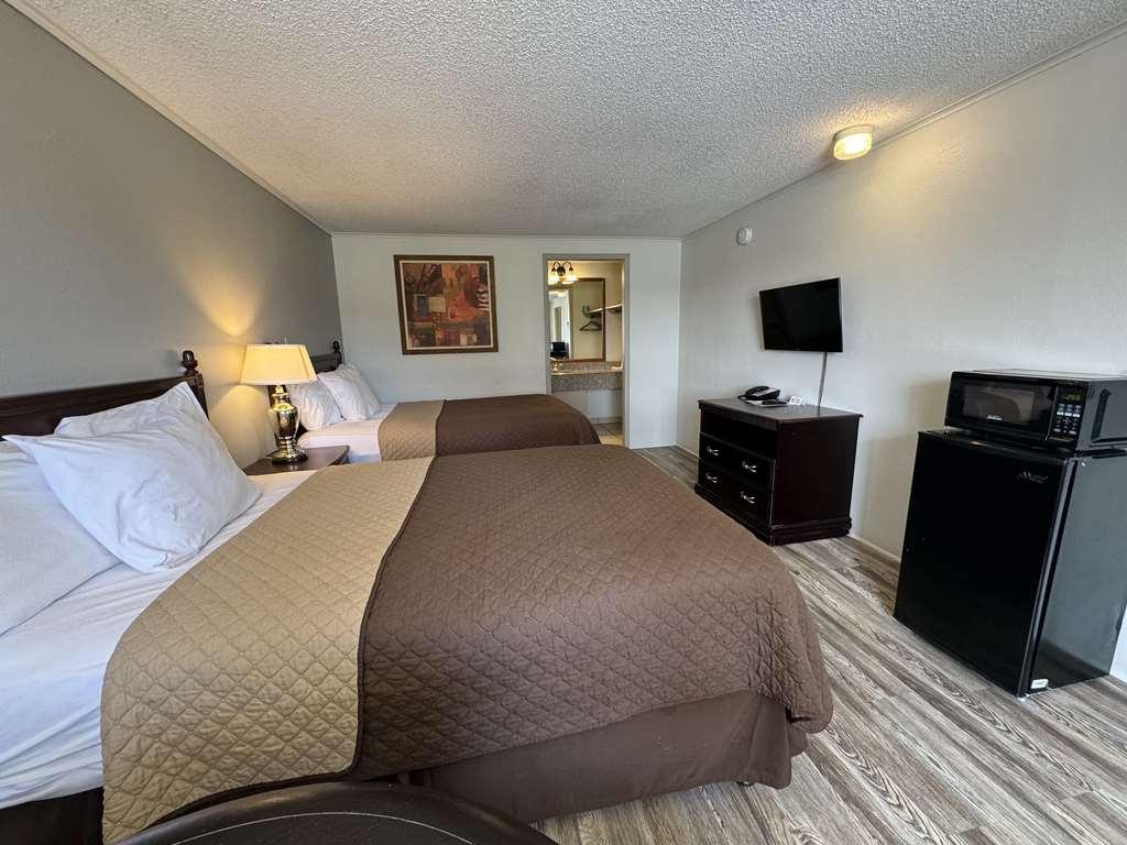 Knights Inn Bridgeport Frankenmuth Quarto foto